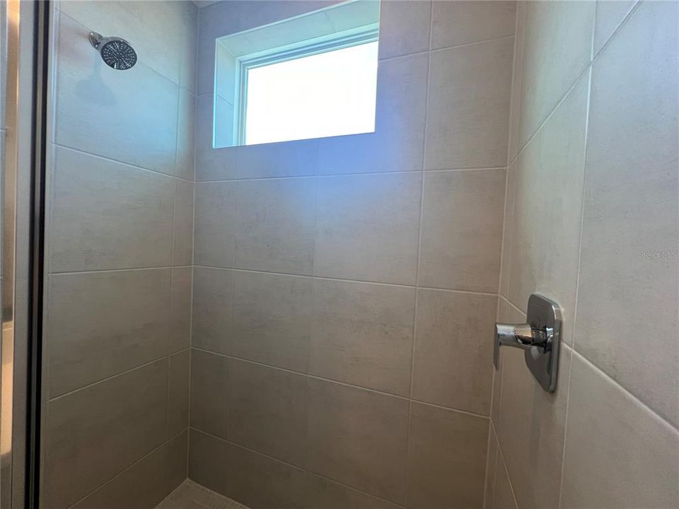 В аренду: $3,150 (3 спален, 2 ванн, 2020 Квадратных фут)