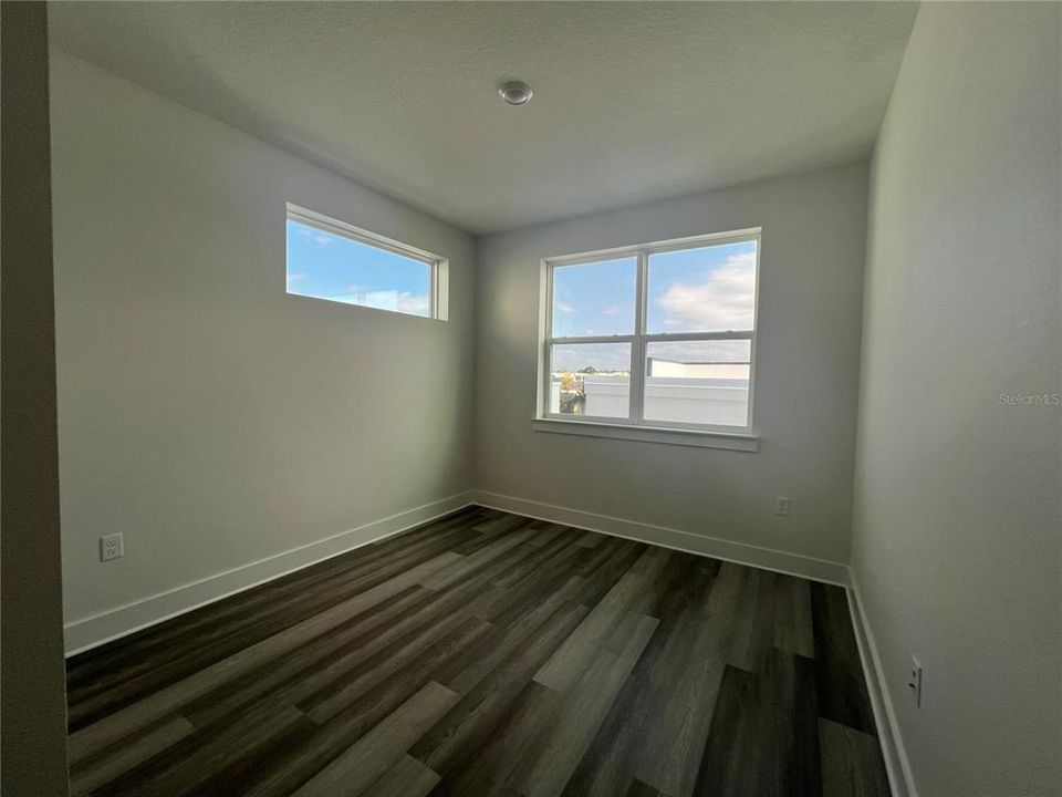 В аренду: $3,150 (3 спален, 2 ванн, 2020 Квадратных фут)