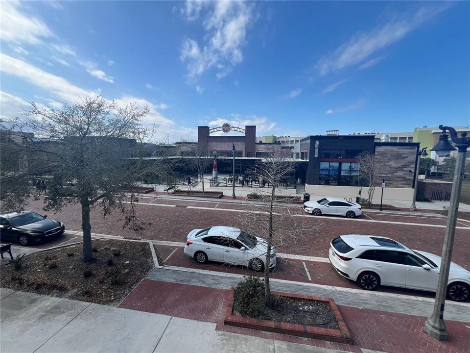 В аренду: $3,150 (3 спален, 2 ванн, 2020 Квадратных фут)