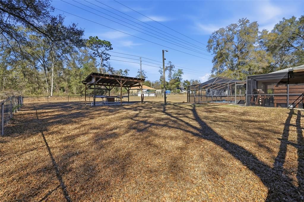 Active With Contract: $359,000 (3 beds, 2 baths, 1474 Square Feet)