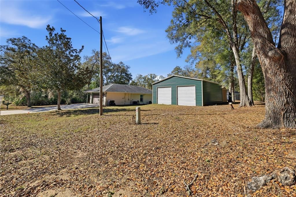 Active With Contract: $359,000 (3 beds, 2 baths, 1474 Square Feet)