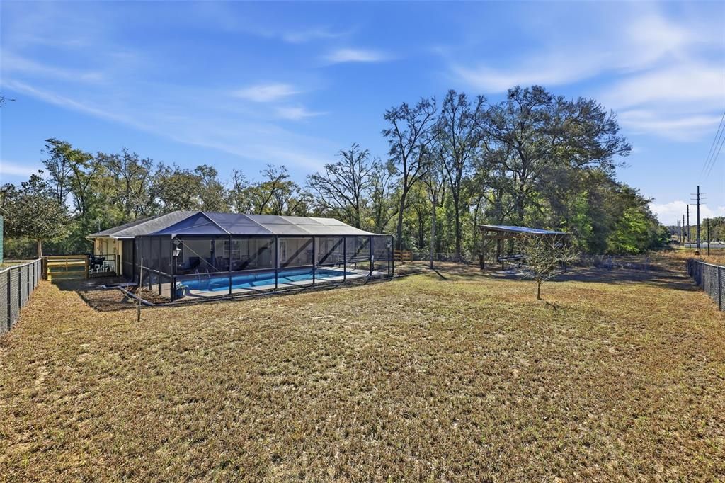 Active With Contract: $359,000 (3 beds, 2 baths, 1474 Square Feet)