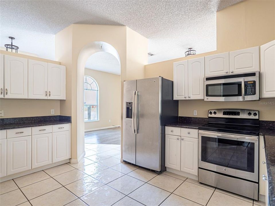 En Venta: $389,000 (3 camas, 2 baños, 1494 Pies cuadrados)