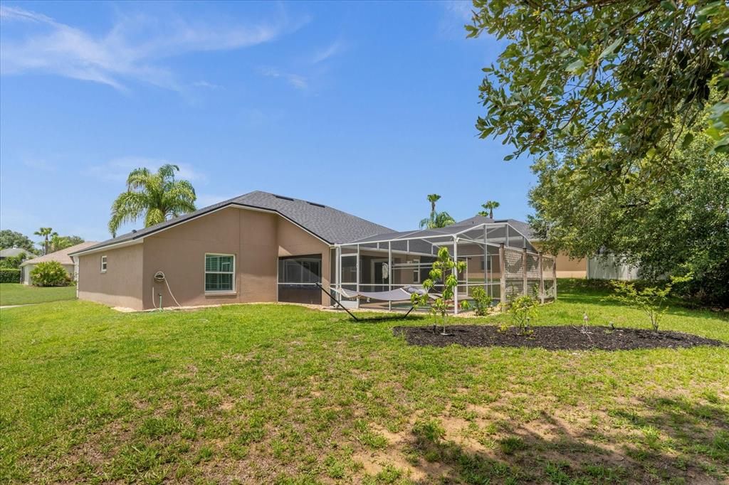 Activo con contrato: $499,000 (4 camas, 2 baños, 1807 Pies cuadrados)