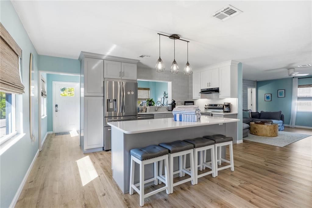 For Sale: $1,525,000 (3 beds, 2 baths, 1599 Square Feet)