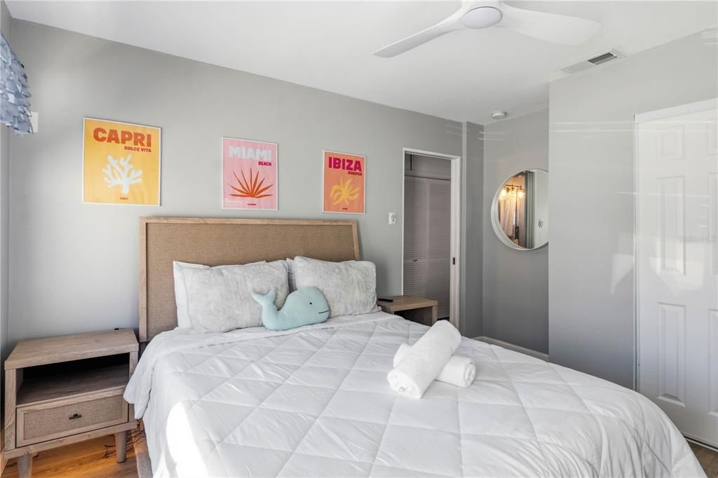 For Sale: $1,525,000 (3 beds, 2 baths, 1599 Square Feet)