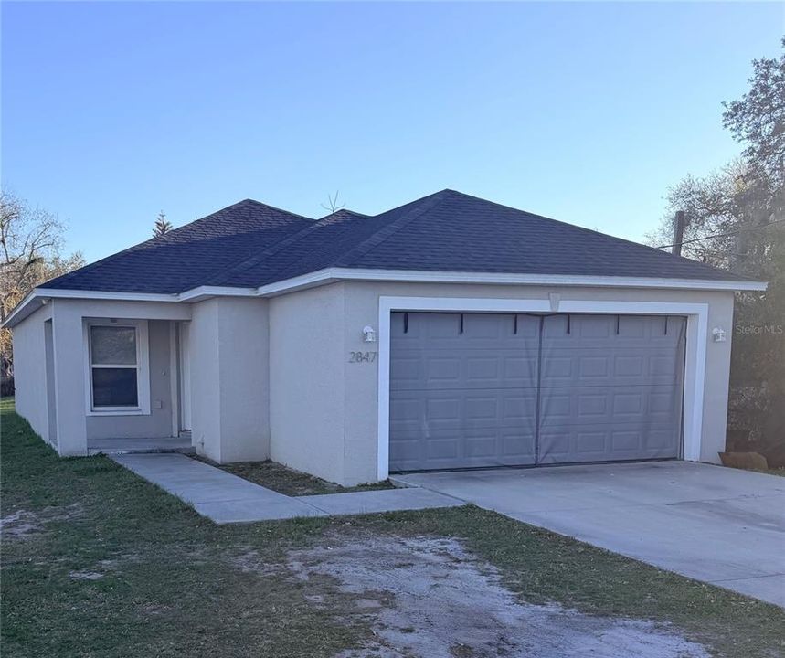 En Venta: $284,900 (3 camas, 2 baños, 1173.5 Pies cuadrados)