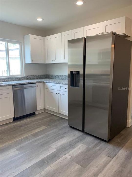 En Venta: $284,900 (3 camas, 2 baños, 1173.5 Pies cuadrados)