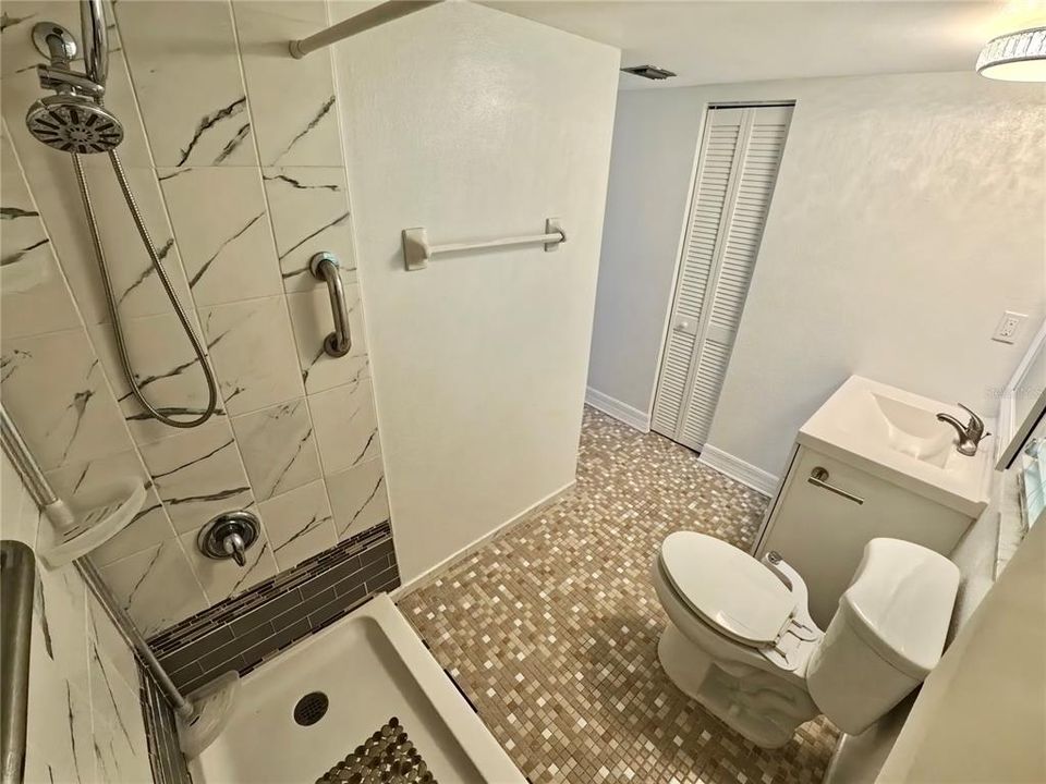 For Sale: $440,000 (2 beds, 2 baths, 1016 Square Feet)