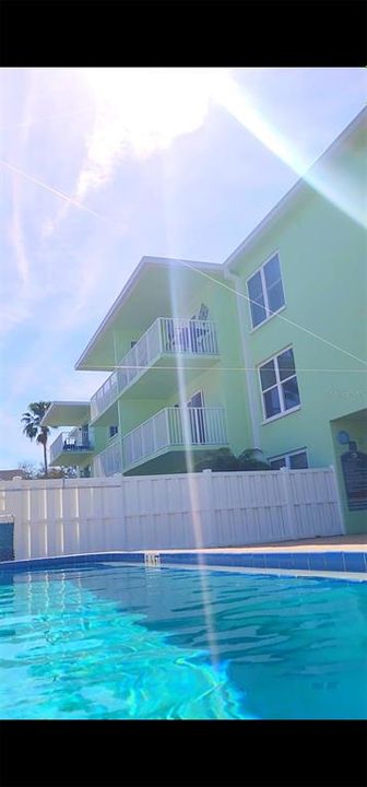 For Sale: $440,000 (2 beds, 2 baths, 1016 Square Feet)