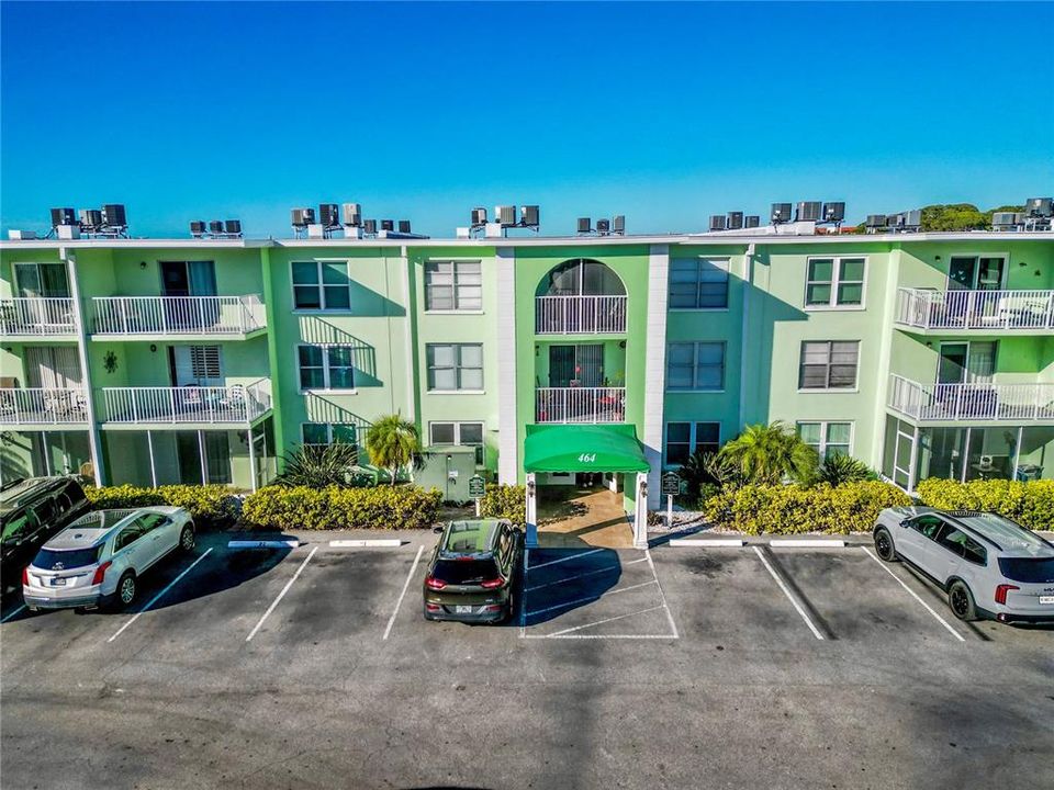 For Sale: $440,000 (2 beds, 2 baths, 1016 Square Feet)