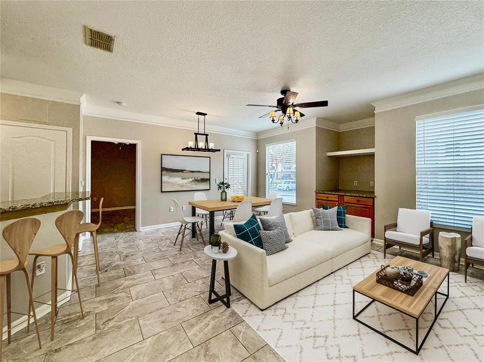 For Sale: $174,900 (2 beds, 2 baths, 1110 Square Feet)