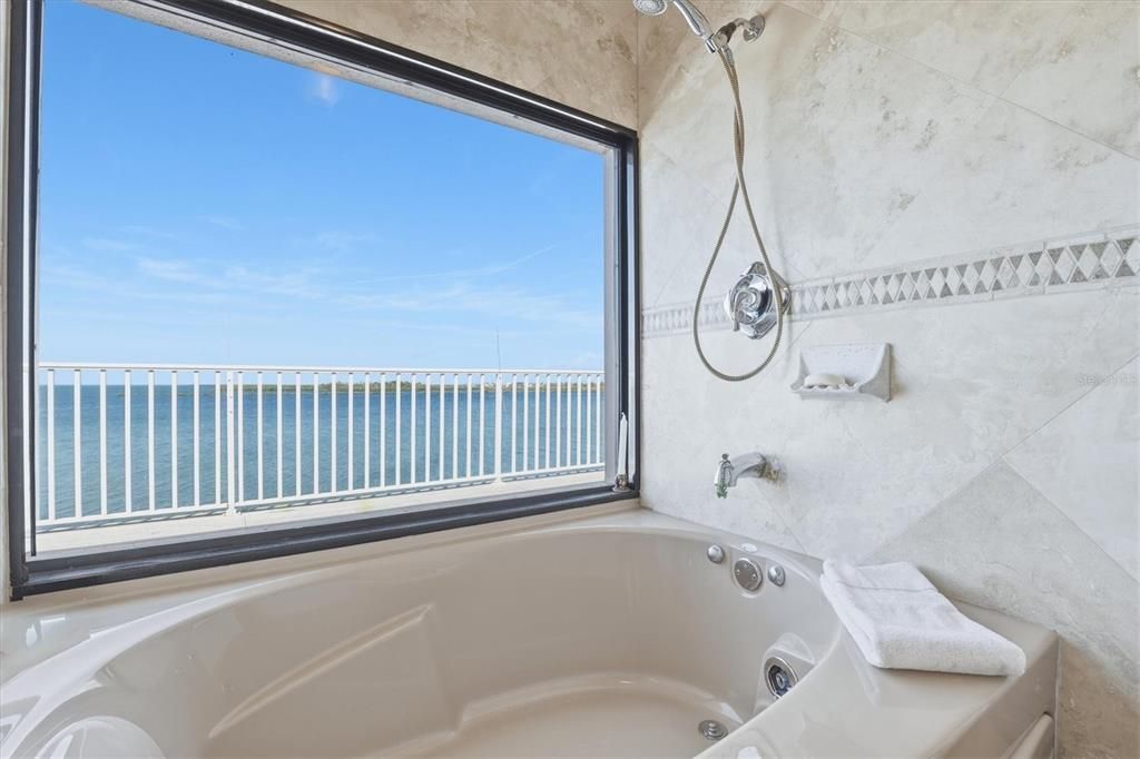 На продажу: $999,900 (3 спален, 3 ванн, 2380 Квадратных фут)