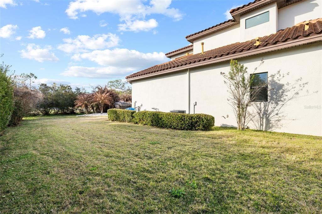For Sale: $1,375,000 (4 beds, 4 baths, 4081 Square Feet)