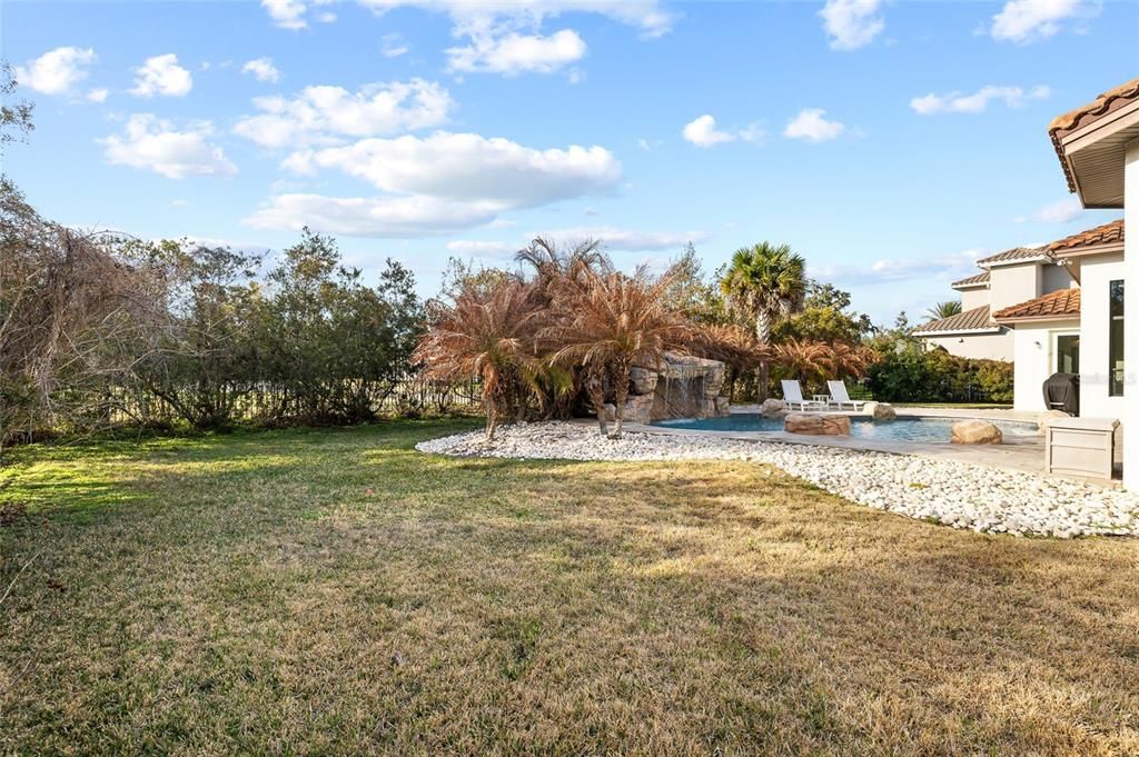 For Sale: $1,375,000 (4 beds, 4 baths, 4081 Square Feet)