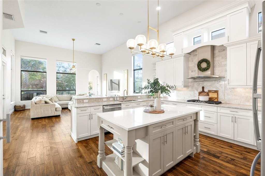 For Sale: $1,375,000 (4 beds, 4 baths, 4081 Square Feet)