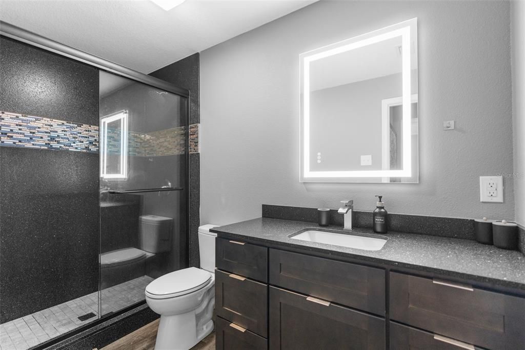 For Sale: $485,000 (2 beds, 2 baths, 1224 Square Feet)