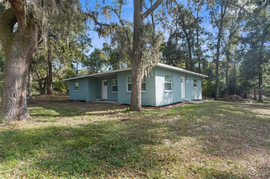 For Sale: $485,000 (2 beds, 2 baths, 1224 Square Feet)