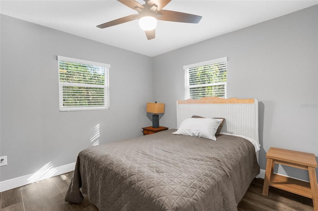 For Sale: $485,000 (2 beds, 2 baths, 1224 Square Feet)