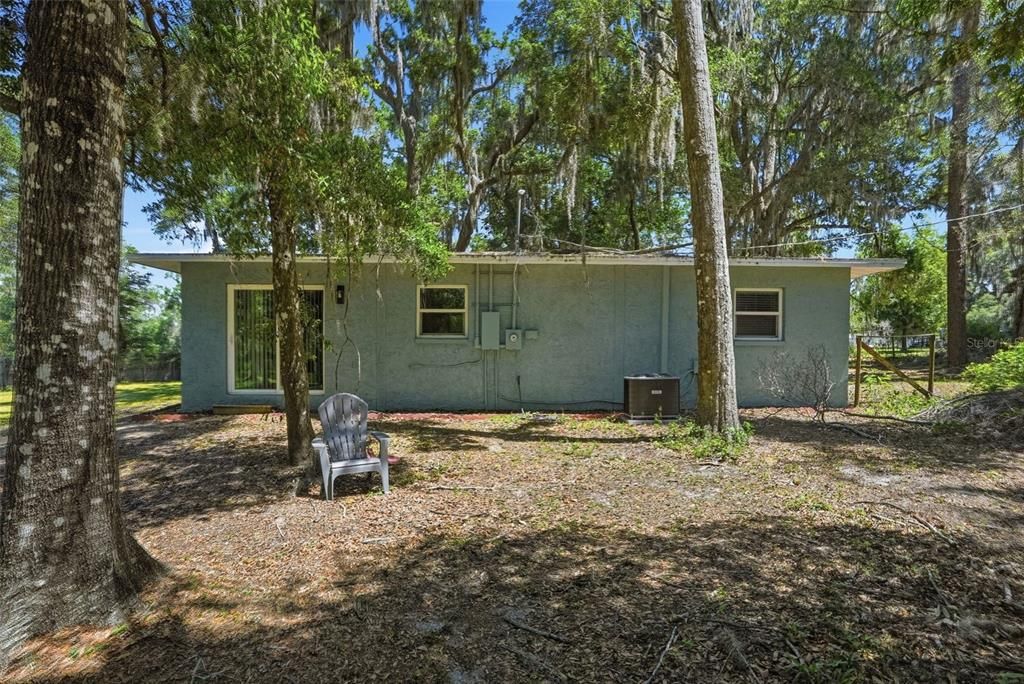 For Sale: $485,000 (2 beds, 2 baths, 1224 Square Feet)