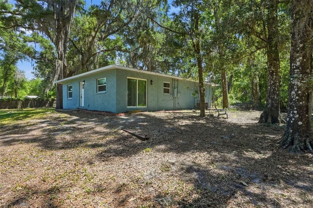 For Sale: $485,000 (2 beds, 2 baths, 1224 Square Feet)