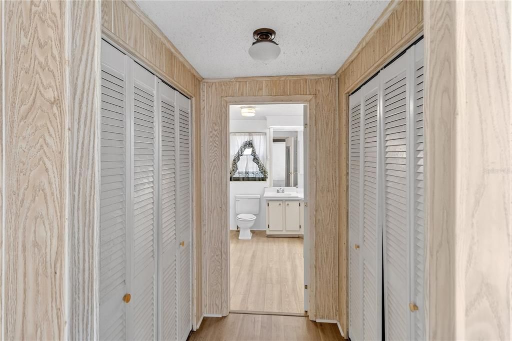 For Sale: $161,000 (2 beds, 2 baths, 1640 Square Feet)