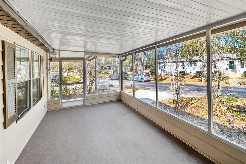 For Sale: $161,000 (2 beds, 2 baths, 1640 Square Feet)