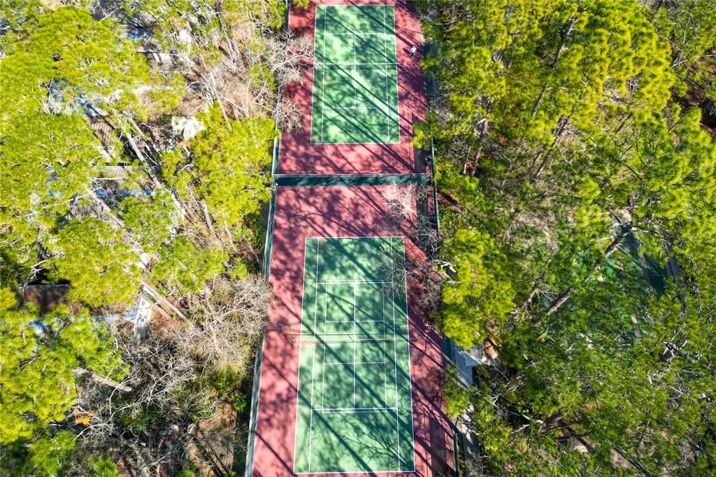 For Sale: $161,000 (2 beds, 2 baths, 1640 Square Feet)