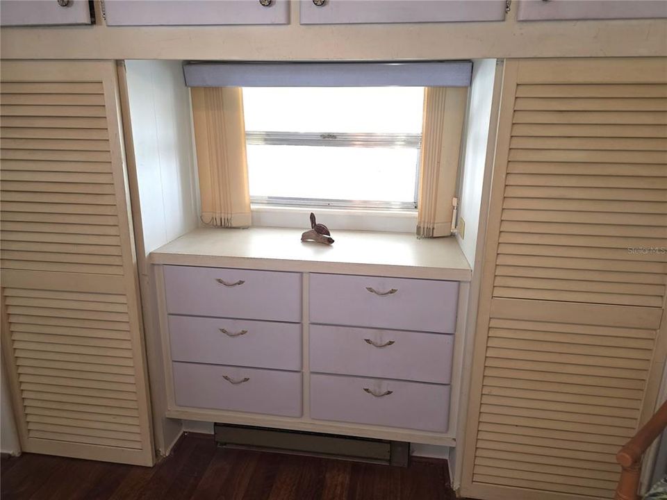 Activo con contrato: $118,400 (2 camas, 2 baños, 1080 Pies cuadrados)