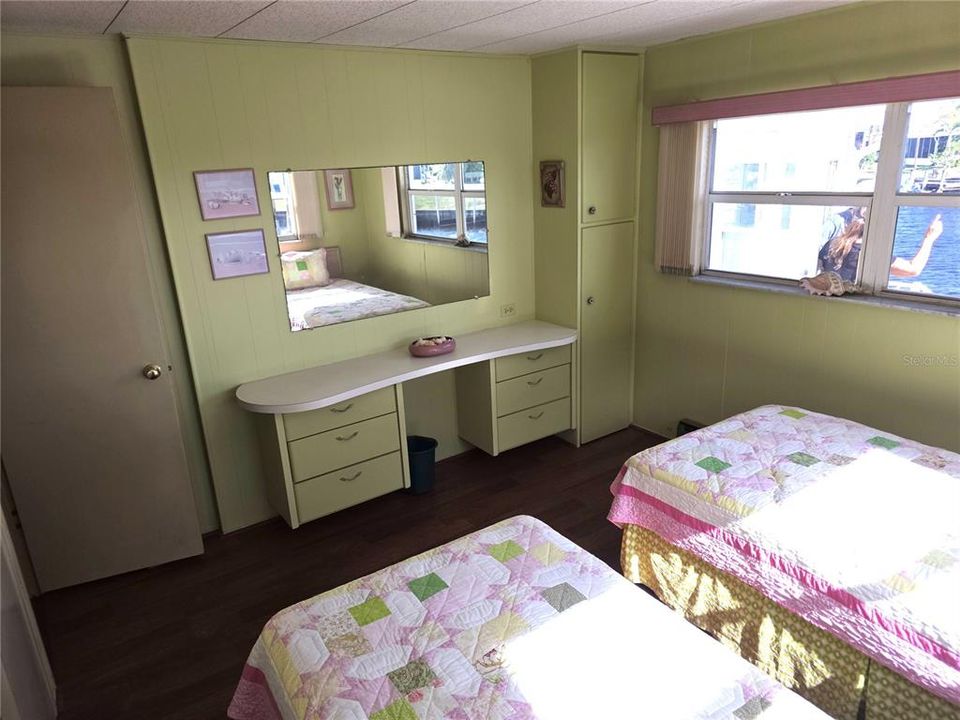 Activo con contrato: $118,400 (2 camas, 2 baños, 1080 Pies cuadrados)