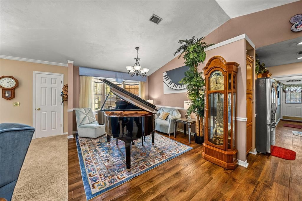 На продажу: $495,000 (3 спален, 2 ванн, 2202 Квадратных фут)