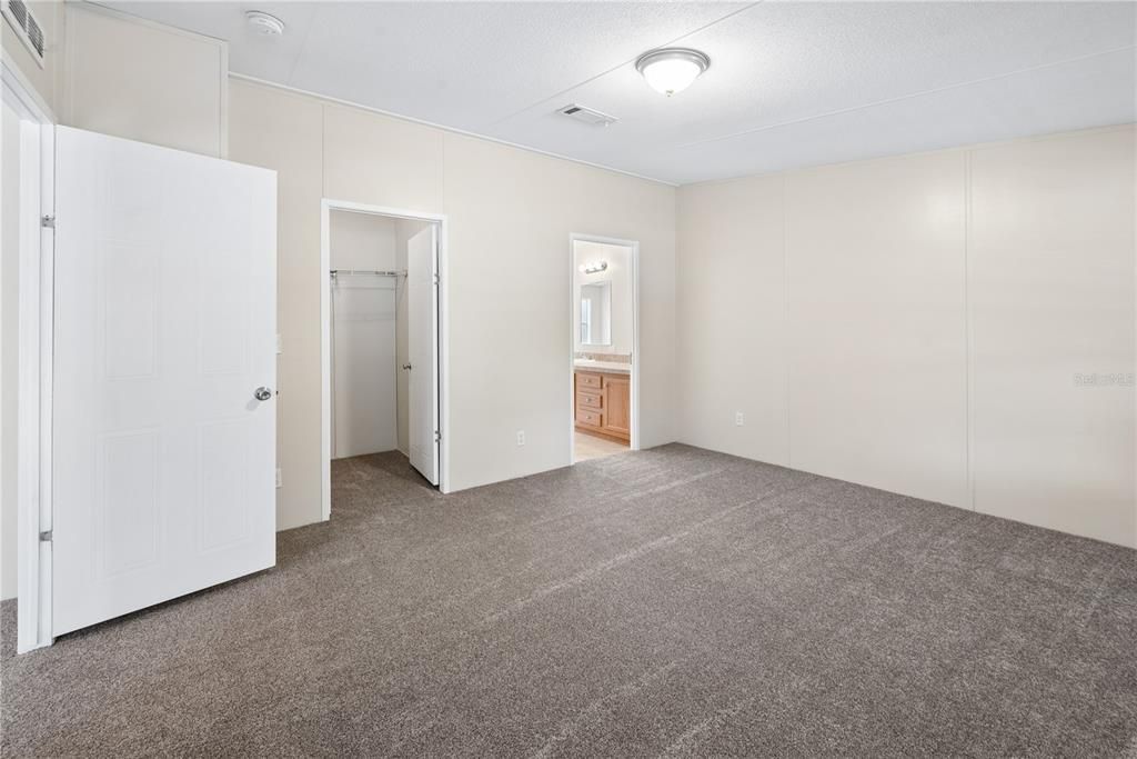 En Venta: $219,990 (3 camas, 2 baños, 1352 Pies cuadrados)