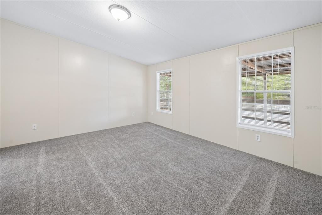 En Venta: $219,990 (3 camas, 2 baños, 1352 Pies cuadrados)