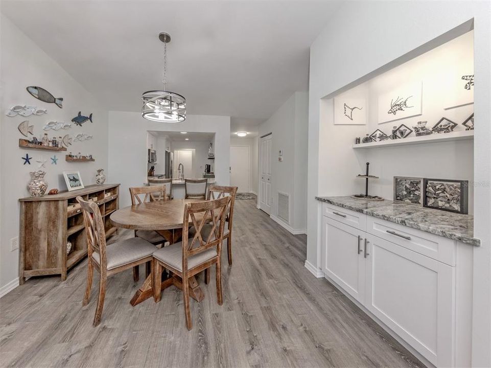 На продажу: $318,500 (3 спален, 2 ванн, 1540 Квадратных фут)