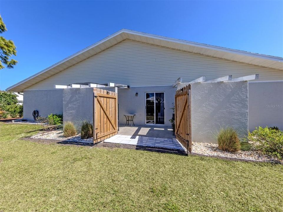 На продажу: $318,500 (3 спален, 2 ванн, 1540 Квадратных фут)