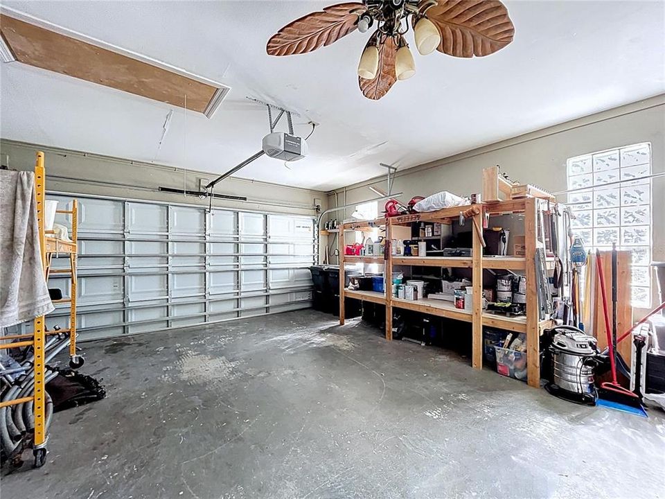 For Sale: $699,999 (5 beds, 4 baths, 3293 Square Feet)