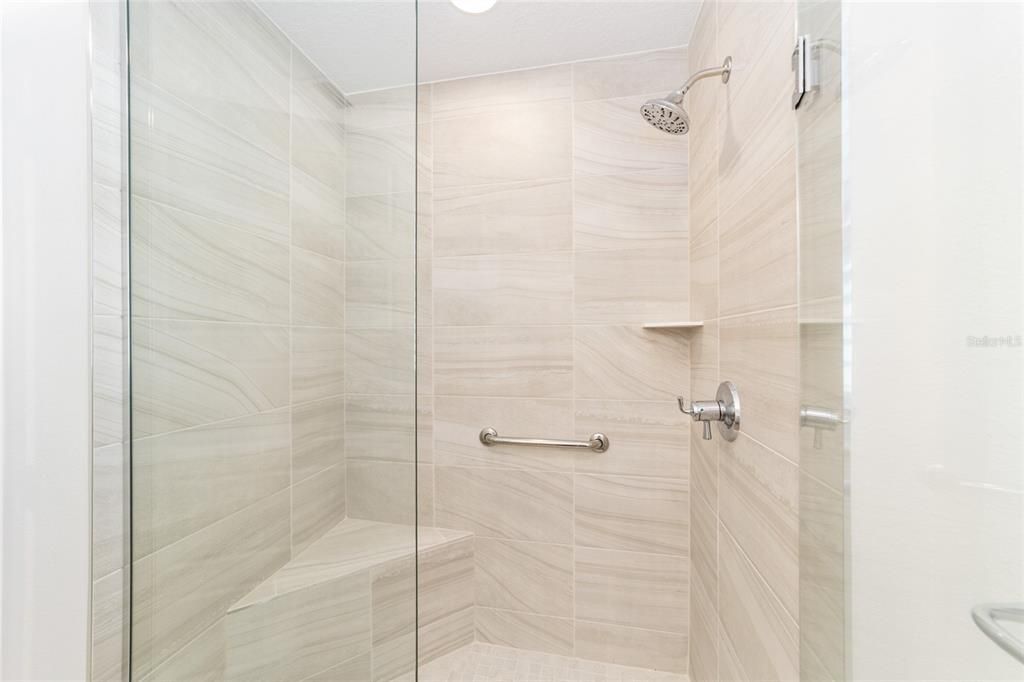 На продажу: $475,000 (3 спален, 2 ванн, 1885 Квадратных фут)