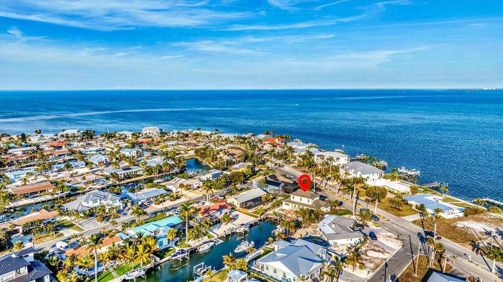 En Venta: $2,999,999 (4 camas, 3 baños, 3020 Pies cuadrados)