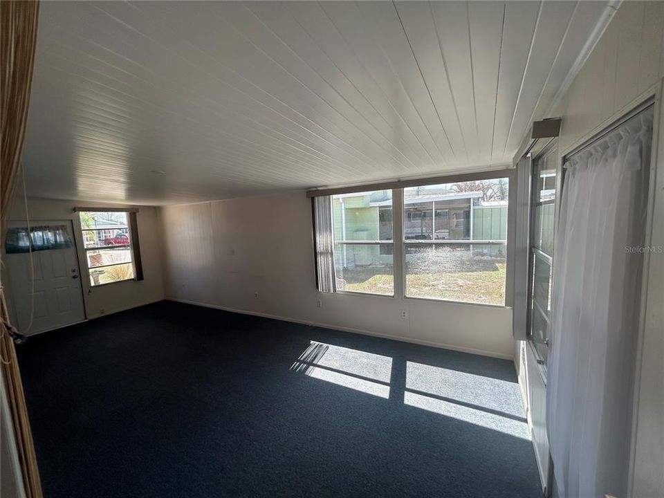 En Venta: $99,900 (1 camas, 1 baños, 644 Pies cuadrados)