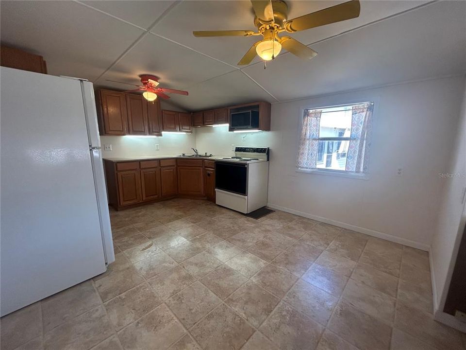 En Venta: $99,900 (1 camas, 1 baños, 644 Pies cuadrados)