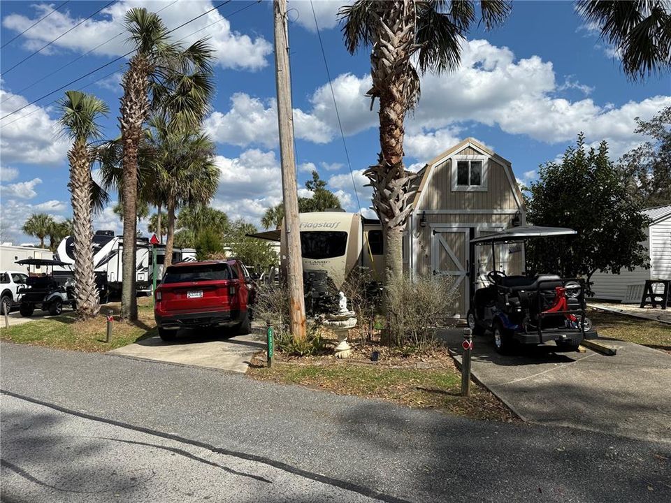 На продажу: $75,000 (0.07 acres)