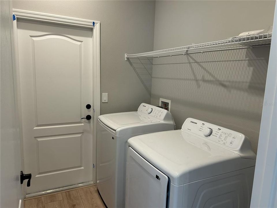Active With Contract: $356,900 (4 beds, 3 baths, 1990 Square Feet)