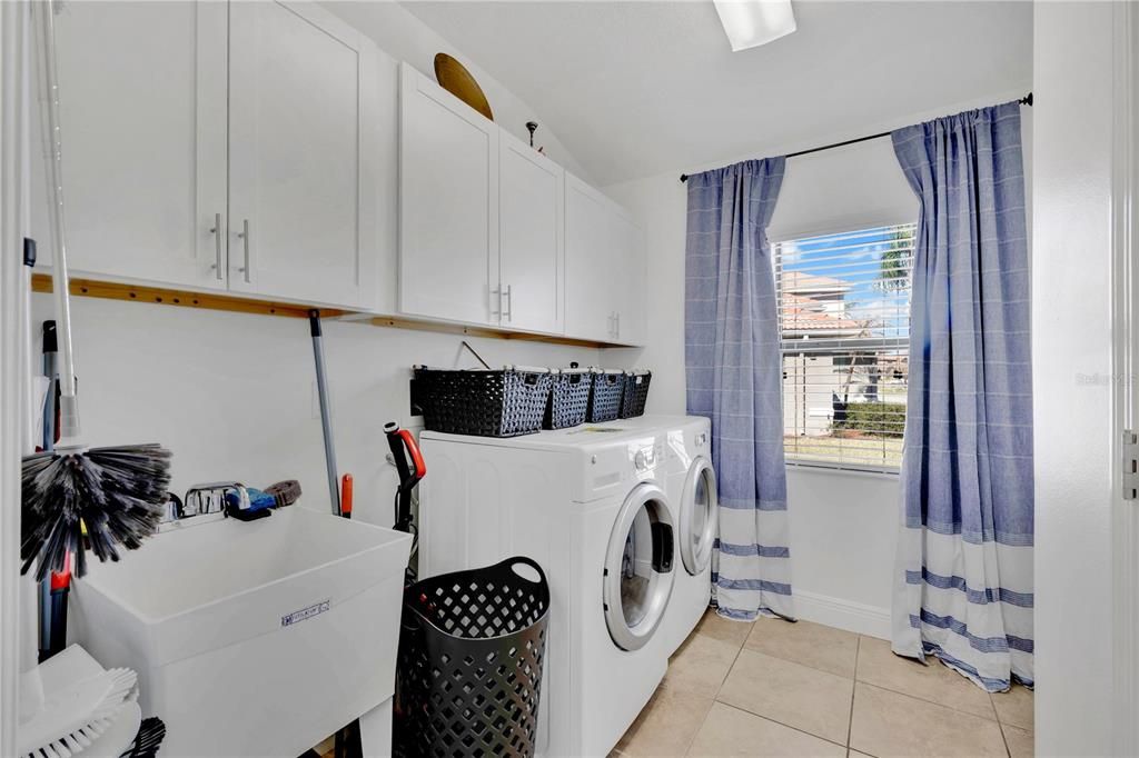 En Venta: $500,000 (5 camas, 3 baños, 3125 Pies cuadrados)