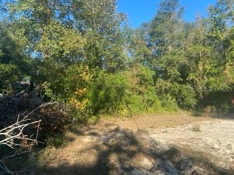 На продажу: $30,000 (0.93 acres)