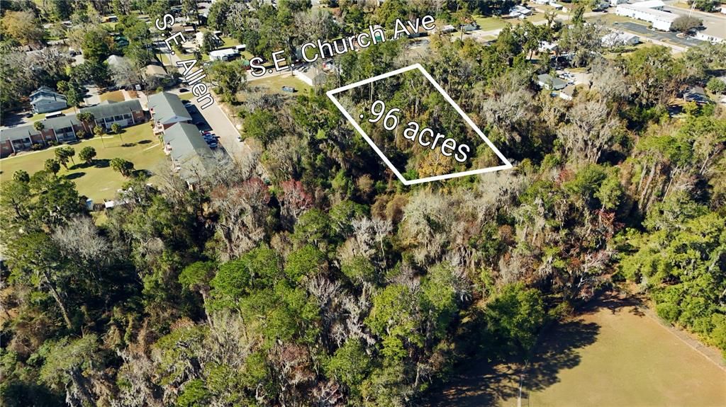 На продажу: $30,000 (0.93 acres)