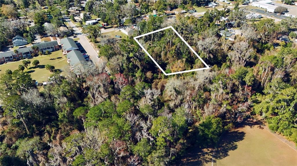 На продажу: $30,000 (0.93 acres)