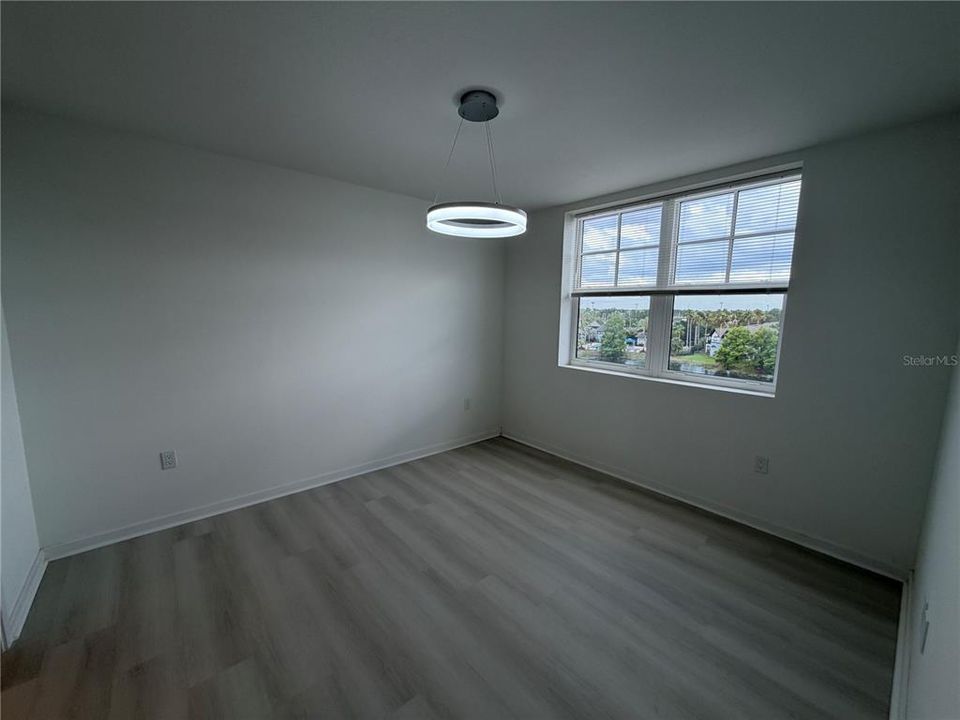 Activo con contrato: $1,700 (3 camas, 2 baños, 1023 Pies cuadrados)