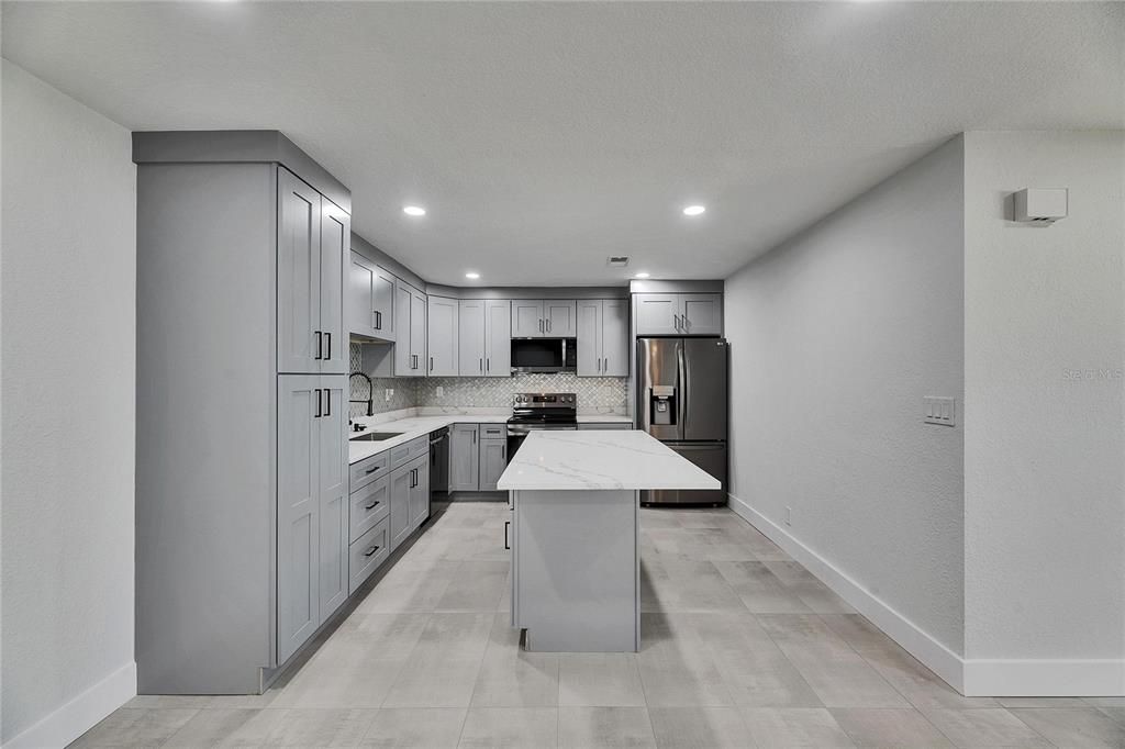 En Venta: $313,000 (3 camas, 2 baños, 1281 Pies cuadrados)