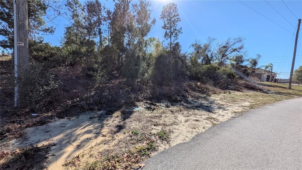 Под контрактом: $67,000 (0.30 acres)