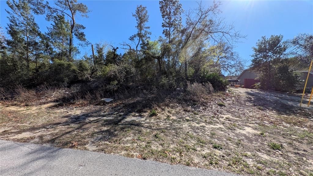 Под контрактом: $67,000 (0.30 acres)